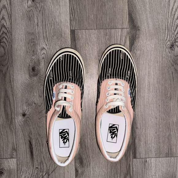 Vans bundle - Picture 8 of 8